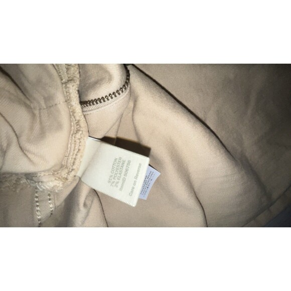 L.L. Bean Women’s Khaki Chino Work Pants Size 12 Straight Leg Cotton Blend - Picture 6 of 6